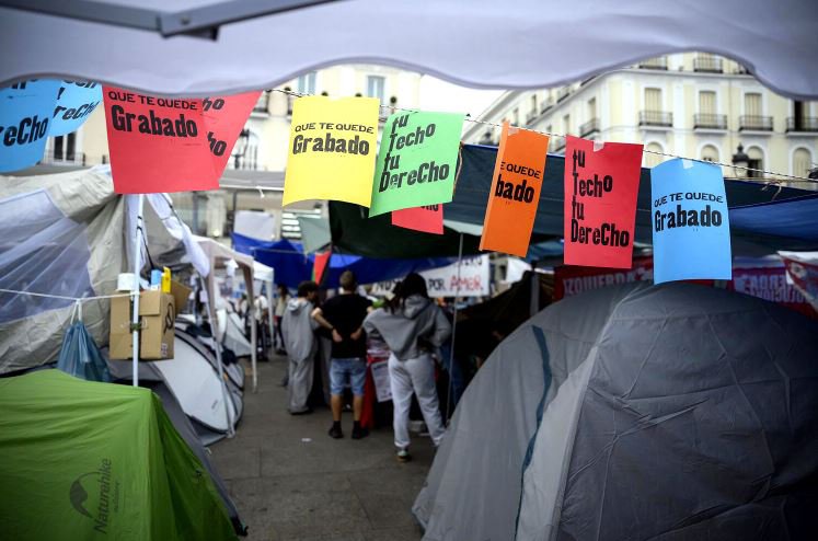 'Esto se mantiene':  Los próximos pasos de la acampada de Sol. Fotografía de Álvaro Minguito.