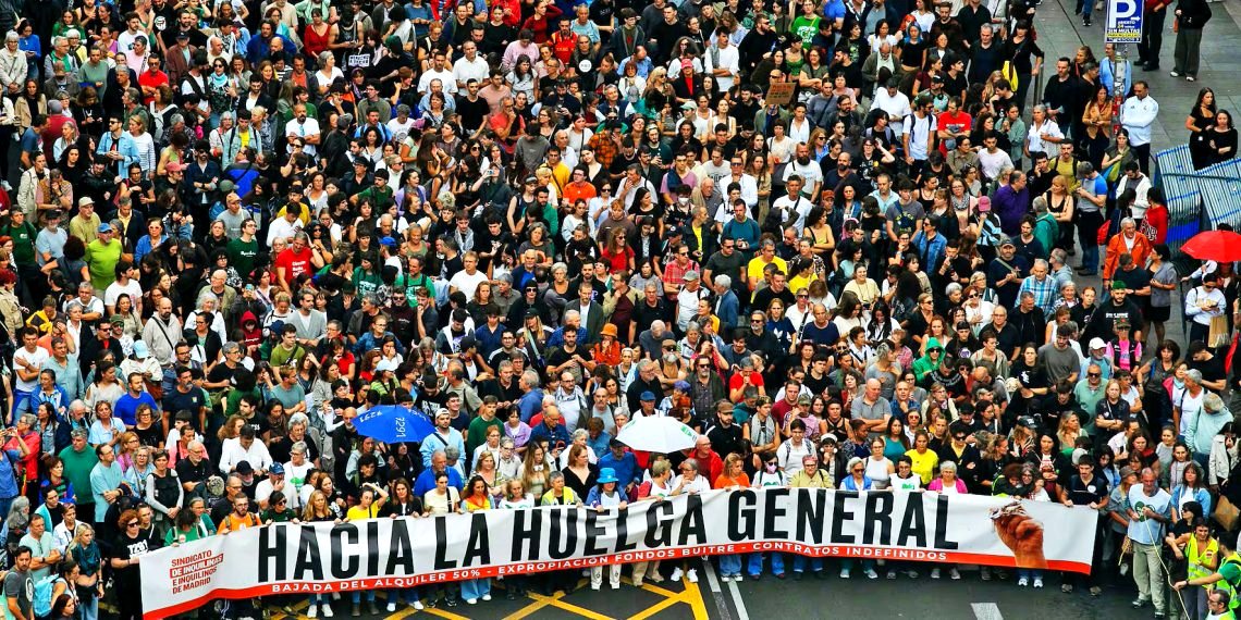 El movimiento de vivienda calienta motores para construir la huelga general del 11N