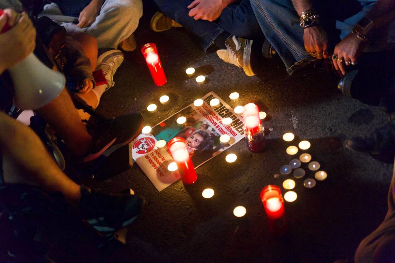 Miles de manifestantes llevan su indignación por la muerte de Maricarmen al Congreso