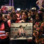 Miles de personas rinden homenaje a Maricarmen para que el rentismo no vuelva a matar. Fotografía de David F. Sabadell.
