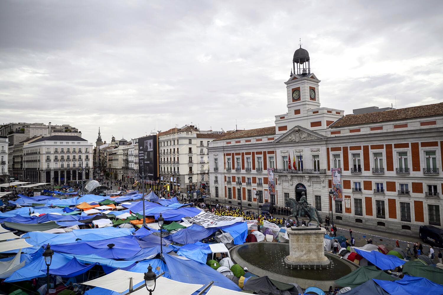 Seis claves sobre los decretos detonados por el desahucio de Maricarmen pero que no lo hubieran impedido